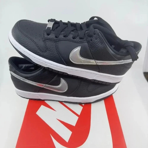 NEW Nike Dunk Low x NBA ‘75th Anniversary’ Athletic Shoes DC9560 Kids Black 6.5Y - Picture 3 of 8